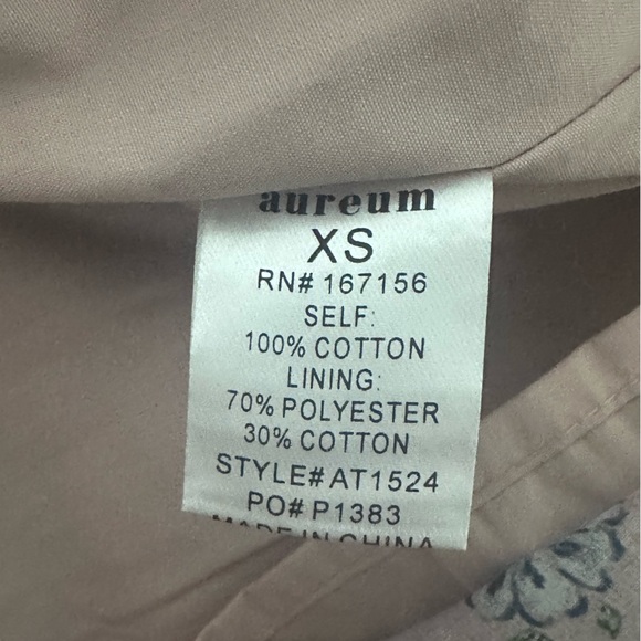 Aureum Floral and Ruffled Victorian Style Dreamy Top - Picture 9 of 9